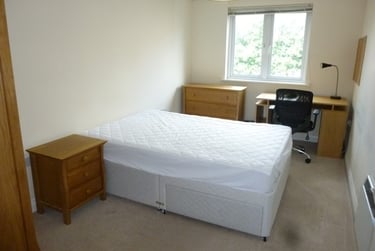 3 bed flat, New North Road, Central, Exeter, EX44HG - Image 6